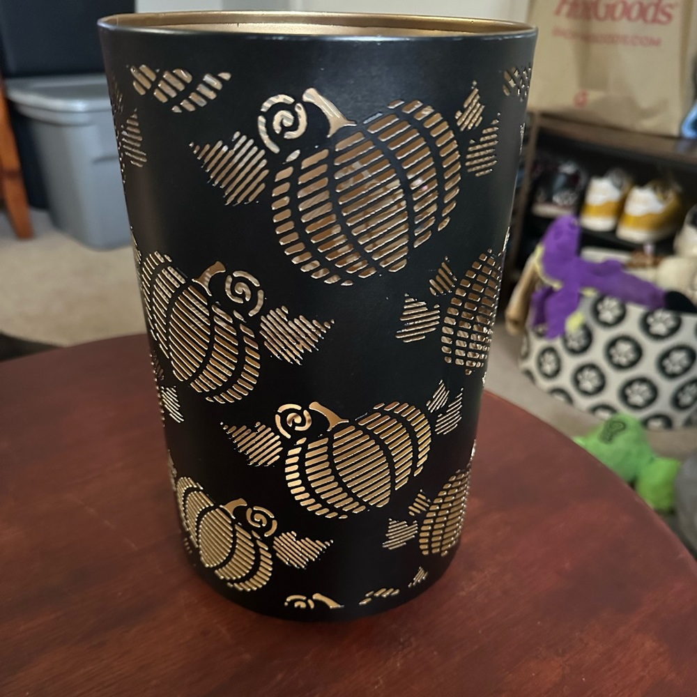 Autumn candle holder